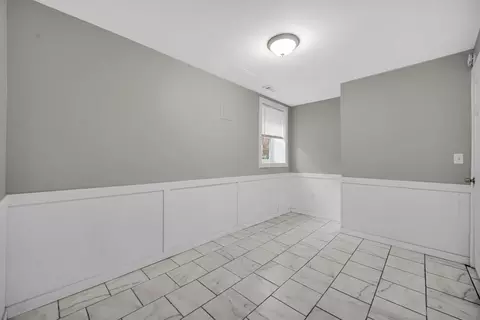 Entry Way - 3564 Massachusetts St, Gary, IN 46409 photo 5 of 5