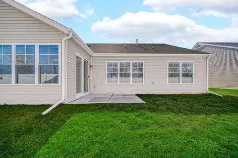 Exterior - 15538 W 101st Ln, Dyer, IN 46311 photo 4 of 5
