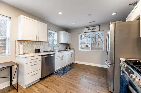 Kitchen - 1151 Benton St, Gary, IN 46403 photo 2 of 4