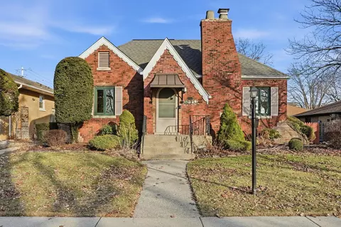 Exterior - 1609 Caroline Ave, Whiting, IN 46394 photo 1 of 5