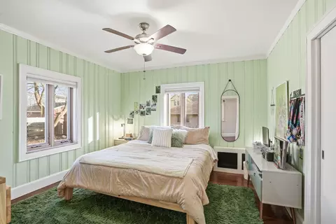 Bedroom - 1609 Caroline Ave, Whiting, IN 46394 photo 2 of 2