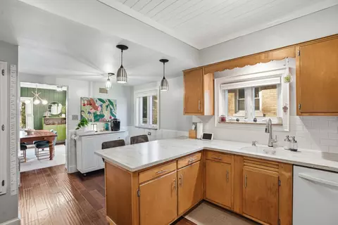 Kitchen - 1609 Caroline Ave, Whiting, IN 46394 photo 3 of 3