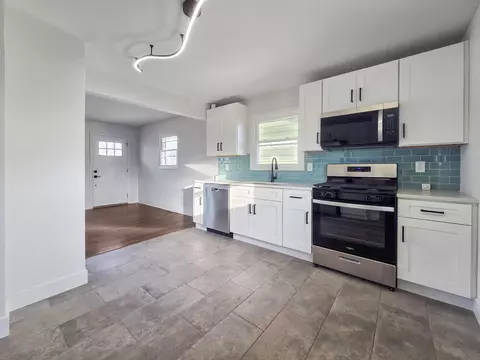 Kitchen - 1629 Tennessee St, Gary, IN 46407 photo 3 of 4