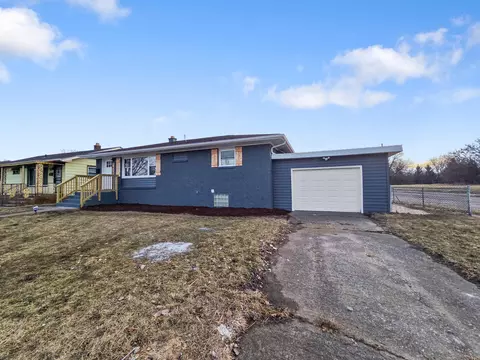 Exterior - 1629 Tennessee St, Gary, IN 46407 photo 3 of 5