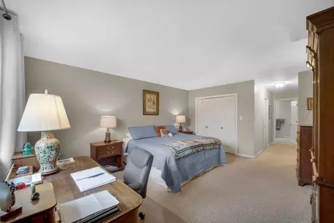 Bedroom - 910 Ridge Rd #405, Munster, IN 46321 photo 2 of 3