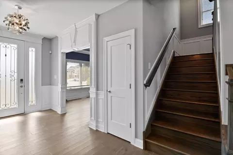 Entry Way - 9108 Zinnia Dr, Saint John, IN 46373 photo 3 of 3