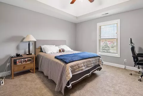 Bedroom - 9108 Zinnia Dr, Saint John, IN 46373 photo 3 of 3