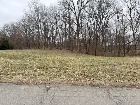 2400 Throughwoods Dr, Valparaiso, IN 46385