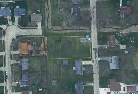 6411 Salge Dr, Fort Wayne, IN 46835