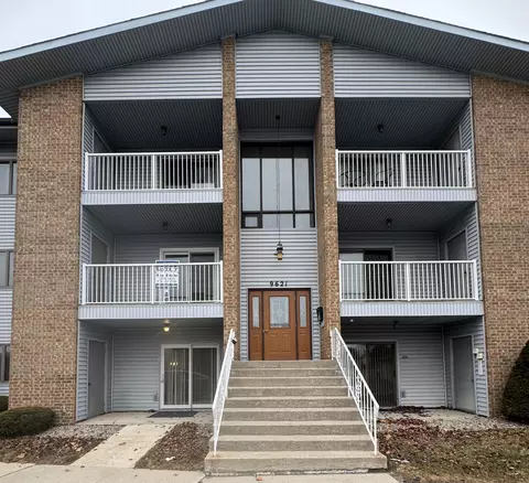 9621 Merrillville Rd #103, Crown Point, IN 46307