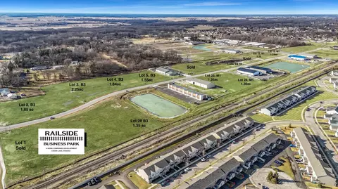 13860 Alexander St, Cedar Lake, IN 46303