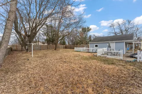Exterior - 324 Maple St, Crown Point, IN 46307 photo 3 of 3