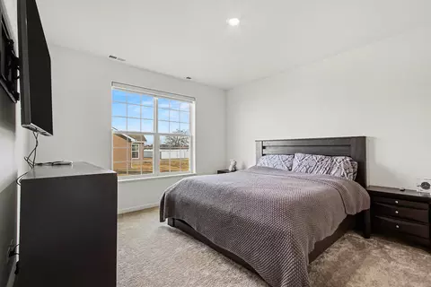 Bedroom - 11649 Thomas St, Crown Point, IN 46307 photo 1 of 2