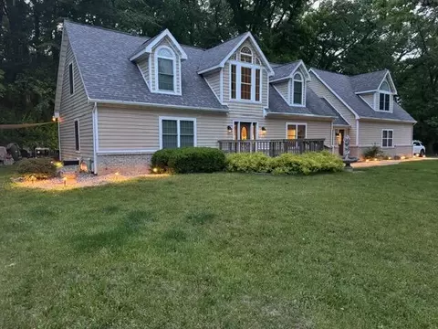 2688 N Goldring Rd, La Porte, IN 46350