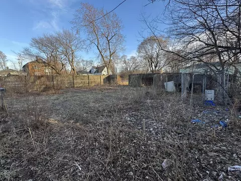 Exterior - 1105 W 15th Ave, Gary, IN 46407 photo 4 of 6