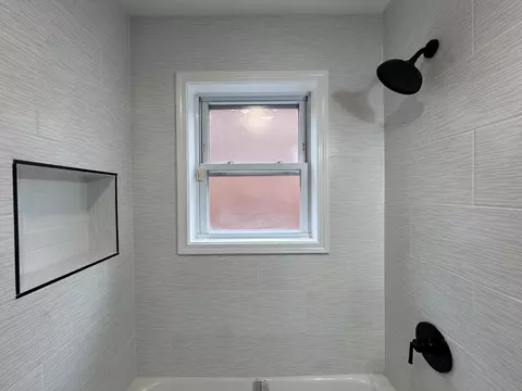 Bath - 3636 Lincoln St, Gary, IN 46408 photo 2 of 4
