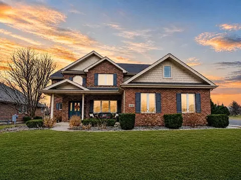 10363 Adler Cv, Saint John, IN 46373