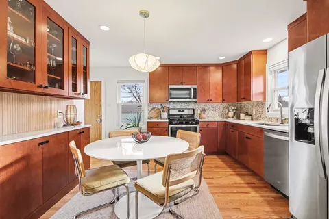 Kitchen - 218 Sunset Ln, Munster, IN 46321 photo 1 of 4