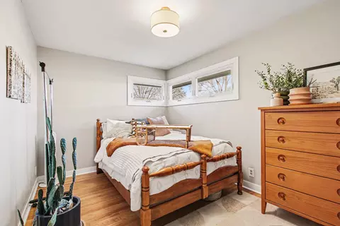 Bedroom - 218 Sunset Ln, Munster, IN 46321 photo 3 of 5