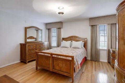 Bedroom - 1734 Windfield Dr, Munster, IN 46321 photo 1 of 5