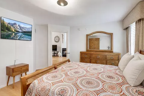 Bedroom - 1734 Windfield Dr, Munster, IN 46321 photo 3 of 5