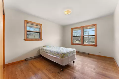 Bedroom - 8626 Christopher Dr, Saint John, IN 46373 photo 2 of 3