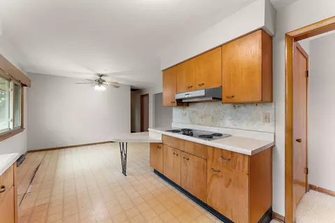 Kitchen - 8626 Christopher Dr, Saint John, IN 46373 photo 1 of 4