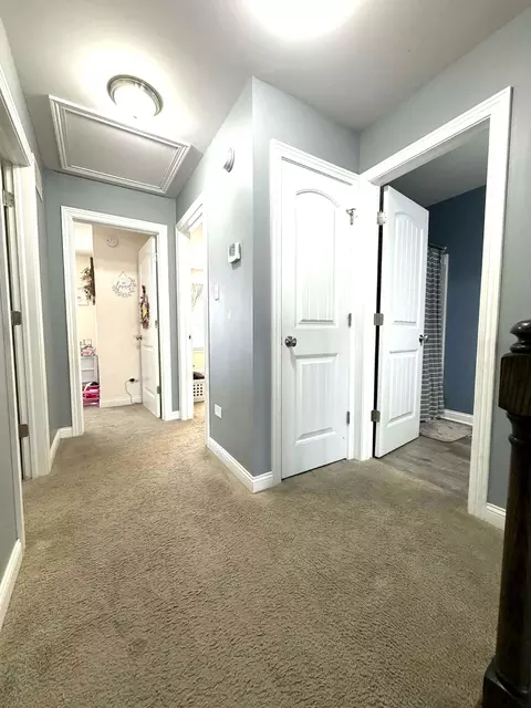 Entry Way - 2303 Spring Run Ln, Lowell, IN 46356 photo 1 of 1