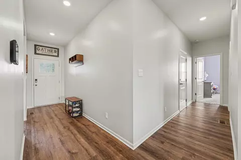 Entry Way - 7787 W 105th Pl, Crown Point, IN 46307 photo 1 of 4