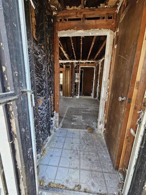 Entry Way - 4383 Monroe St, Gary, IN 46408 photo 1 of 1