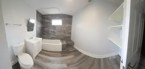 Bath - 2016 Wright St, Gary, IN 46404 photo 3 of 4