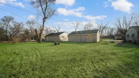 Exterior - 1954 Central Dr, Gary, IN 46407 photo 4 of 5