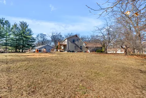 Exterior - 5351 E Honor Ave, De Motte, IN 46310 photo 9 of 9