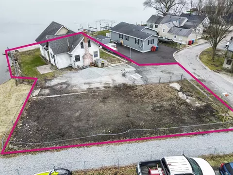13043 Polk St, Cedar Lake, IN 46303