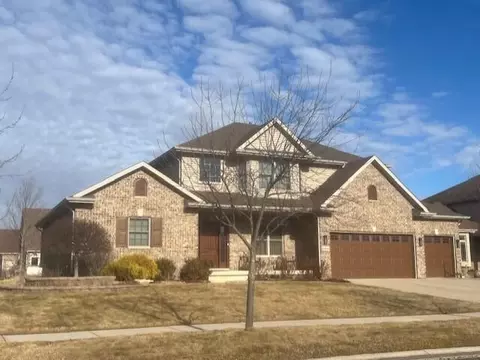 Exterior - 10406 Silver Maple Dr, Saint John, IN 46373 photo 1 of 6