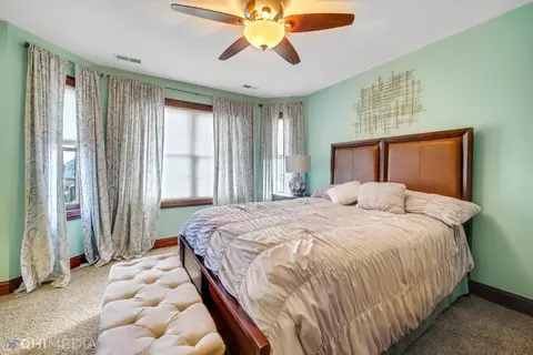 Bedroom - 10406 Silver Maple Dr, Saint John, IN 46373 photo 5 of 5