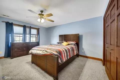 Bedroom - 10406 Silver Maple Dr, Saint John, IN 46373 photo 4 of 5