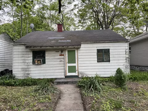 4034 Fillmore St, Gary, IN 46408 photo 2