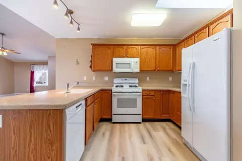 Kitchen - 648 Beech Ct, Lowell, IN 46356 photo 3 of 3