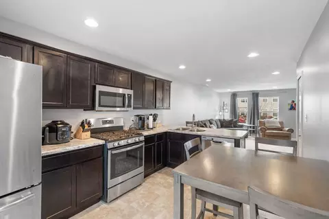 Kitchen - 10409 Imperial Pl, Cedar Lake, IN 46303 photo 2 of 2
