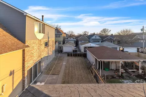 Exterior - 1536 W Fred St, Whiting, IN 46394 photo 2 of 2