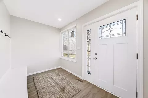 Entry Way - 407 Polk St, Gary, IN 46402 photo 1 of 2