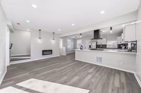 Living - 407 Polk St, Gary, IN 46402 photo 3 of 6