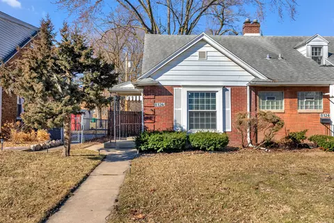 8126 Highland Pl, Munster, IN 46321