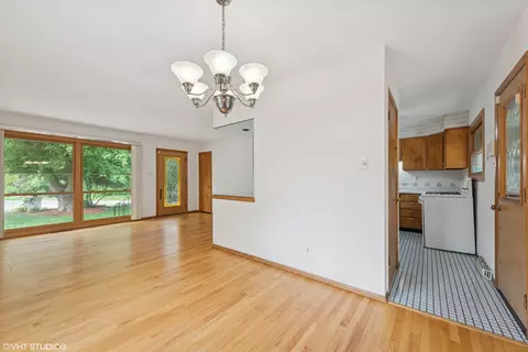 925 N Warren St, Gary, IN 46403 photo 4