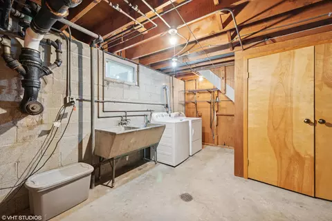 925 N Warren St, Gary, IN 46403 photo 14