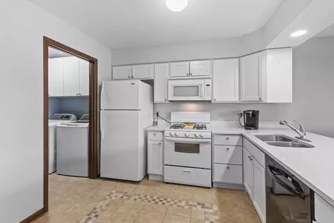 Kitchen - 2513 E Lakeshore Dr #7, Crown Point, IN 46307 photo 1 of 2