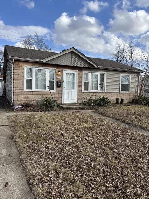 Exterior - 7717 Beech Ave, Hammond, IN 46324 photo 2 of 15