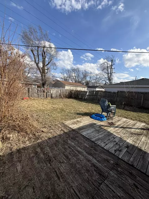 Exterior - 7717 Beech Ave, Hammond, IN 46324 photo 5 of 15