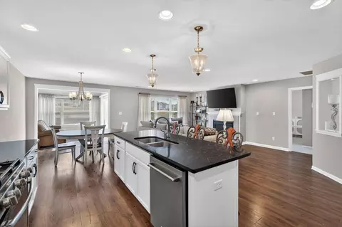 Kitchen - 2310 Hudson Rd, Valparaiso, IN 46385 photo 2 of 5